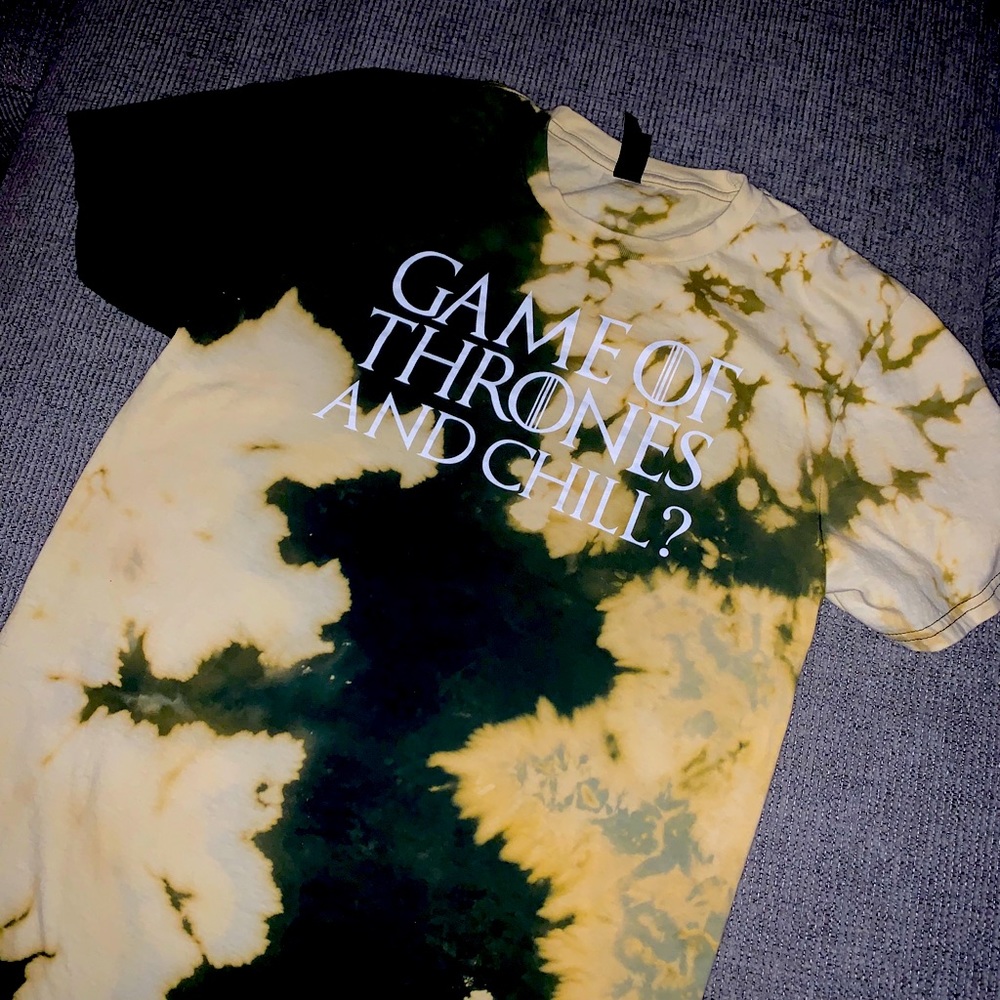 Bleach dye Game of Thrones and chill T-shirt